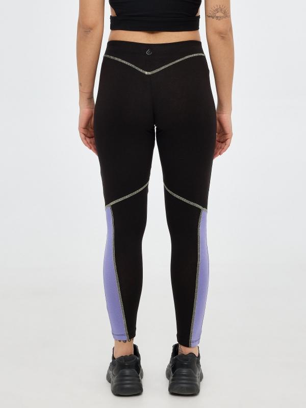 In Side Legging Con Contrastes