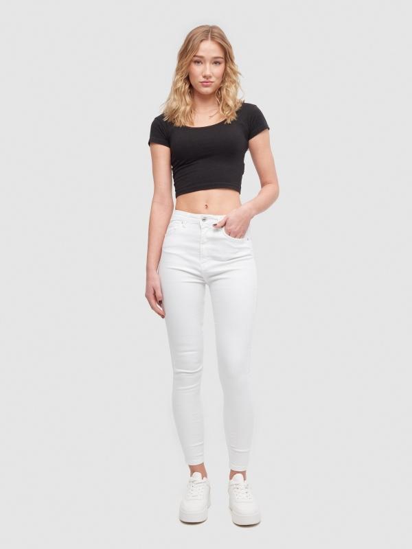 In Side Pantalón Básico Skinny