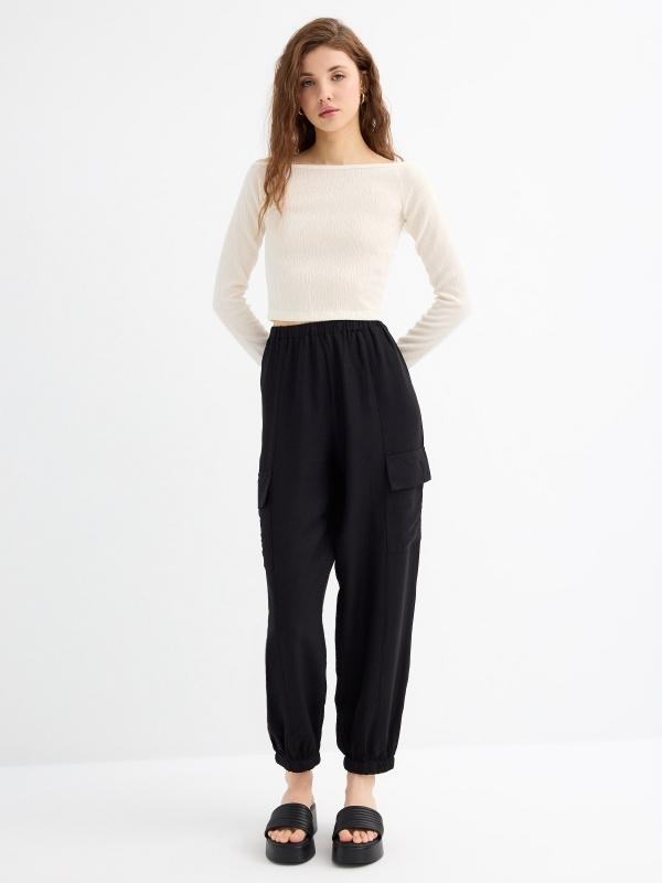 In side Pantalón cargo viscosa