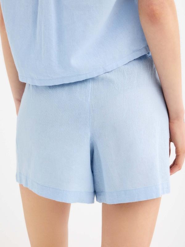 In Side Pantalón Corto Fluido Lino
