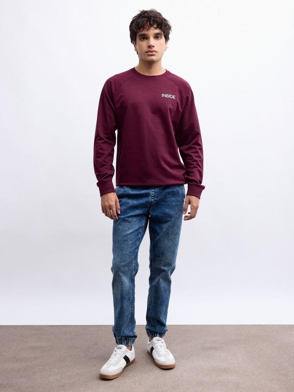 In Side Pantalón Jogger Denim Con Rotos