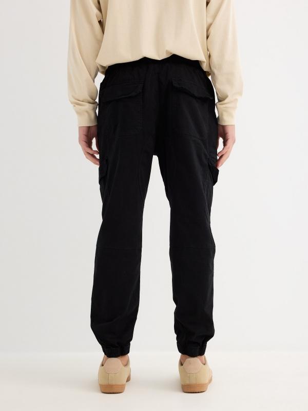 In Side Pantalón Jogger Deportivo Negro