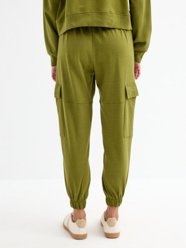 In Side Pantalón Jogger Multibolsillos