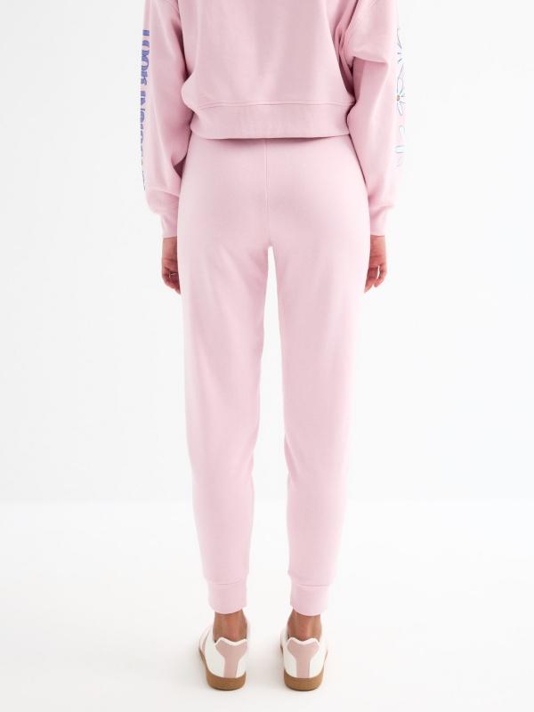 In Side Pantalón Jogger Rosa Estampado