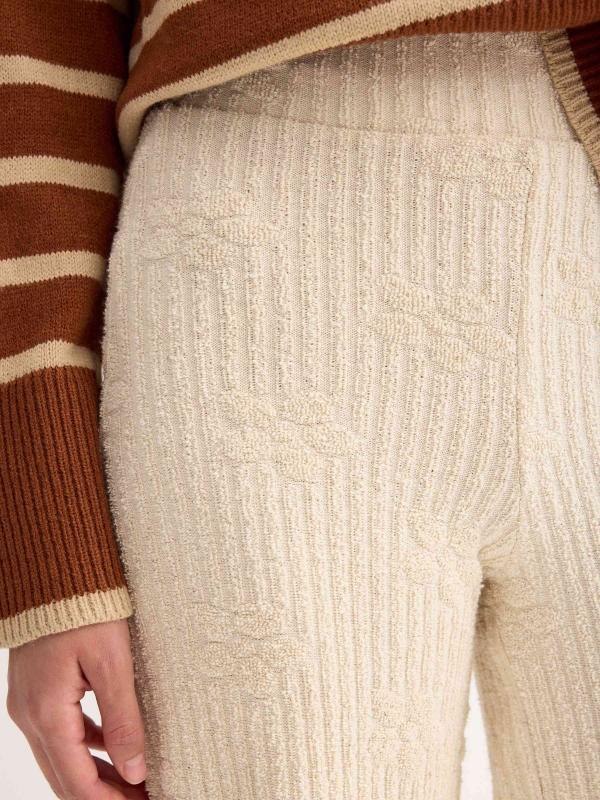 In Side Pantalón Rizo Flores