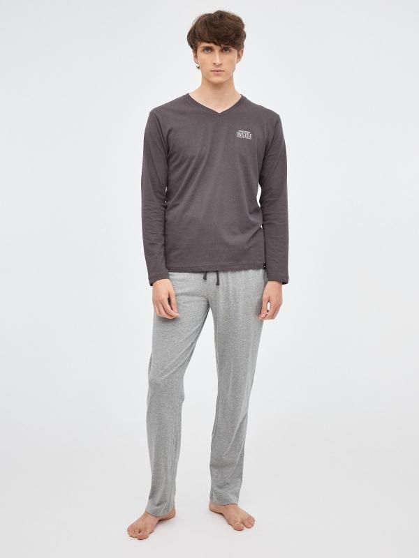 In side Pijama básico gris oscuro