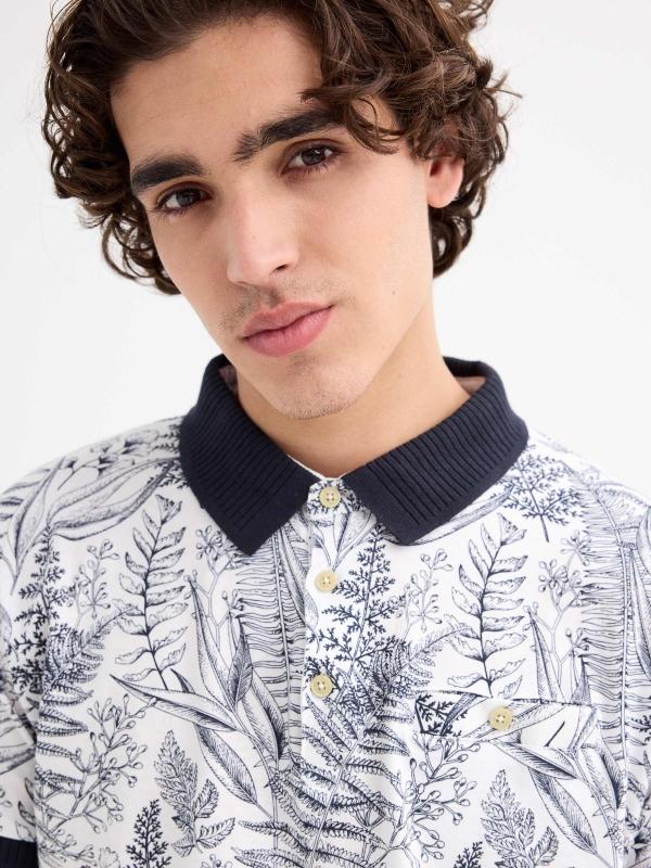 In Side Polo Tropical Cuello Camisa