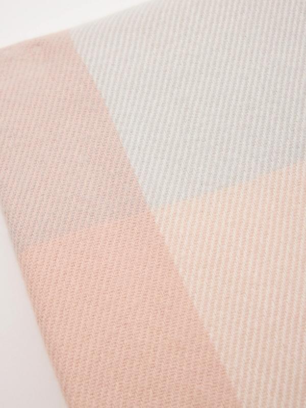 In Side Poncho Tonos Rosas