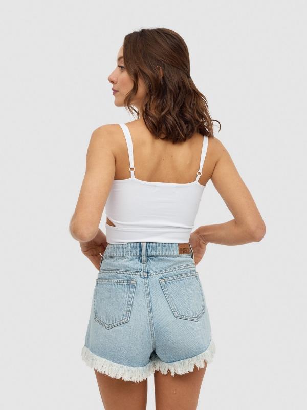 In Side Shorts Denim Bajo Desflecado