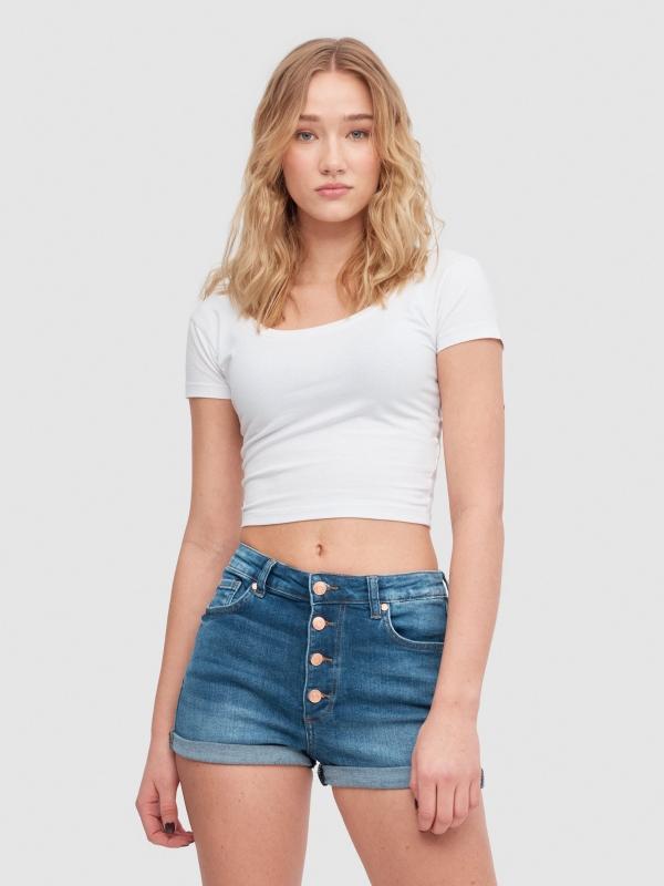 In side Shorts denim tiro alto
