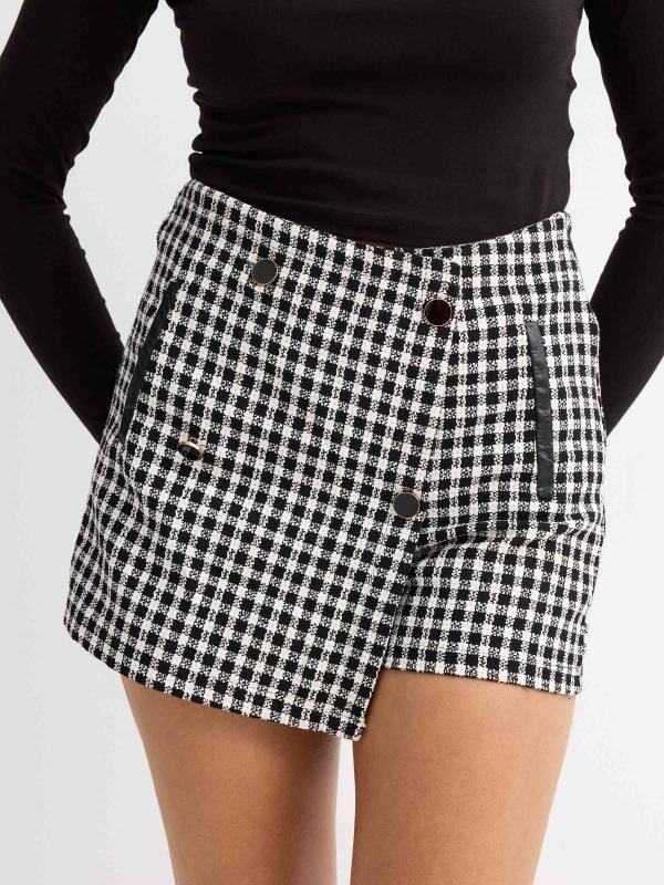 In Side Skort Abotonada Tweed