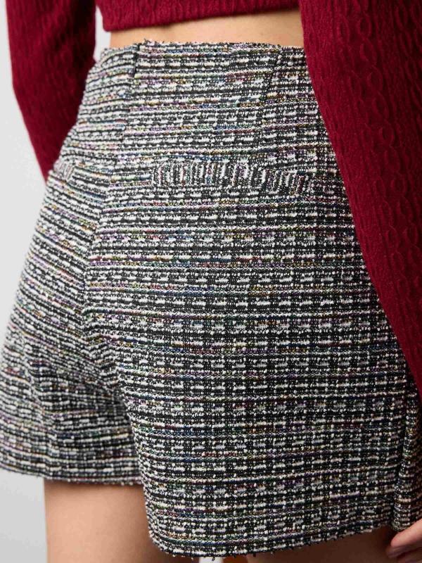 In Side Skort De Tweed Con Hebilla