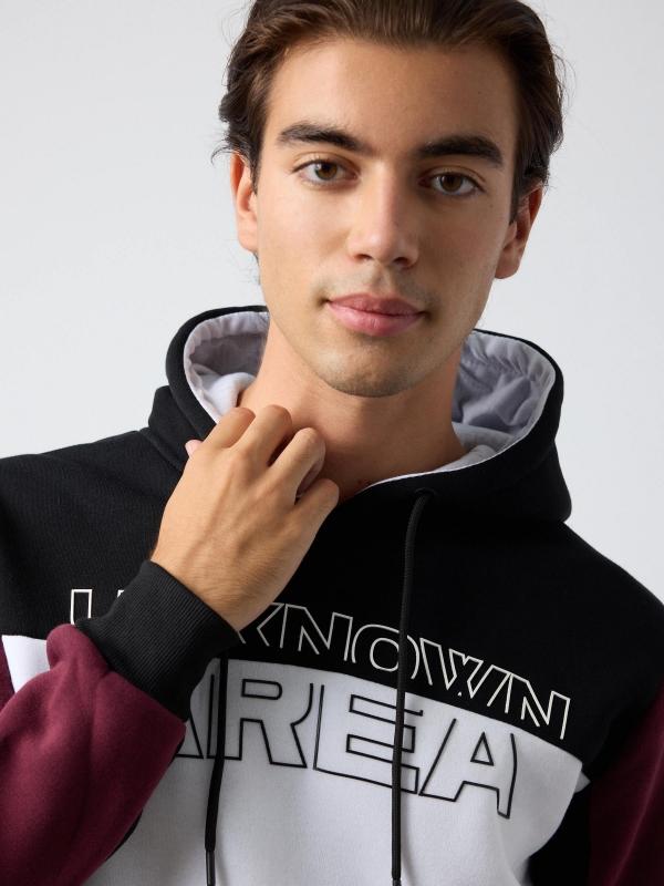 In Side Sudadera Canguro Con Capucha