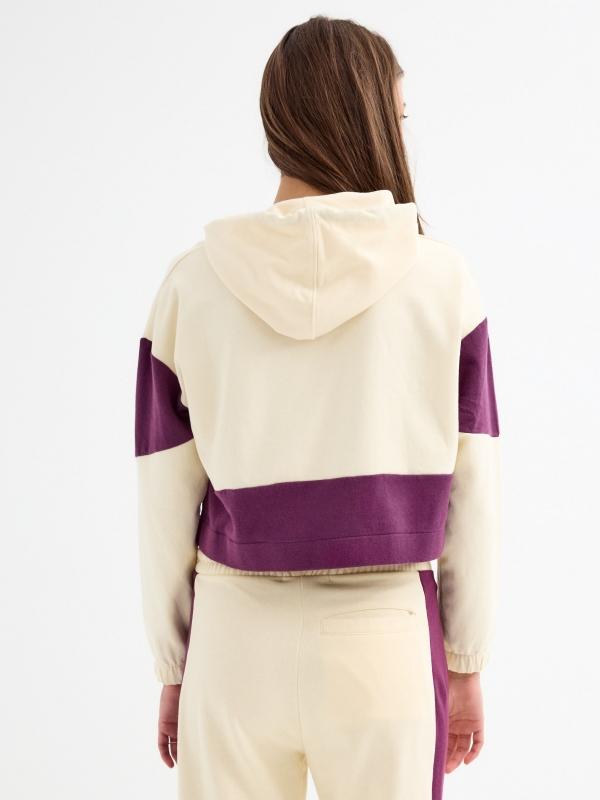 In Side Sudadera Capucha Con Estampado