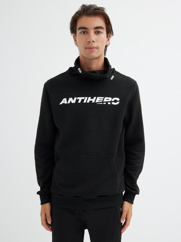 In side Sudadera cuello chimenea con gráfico