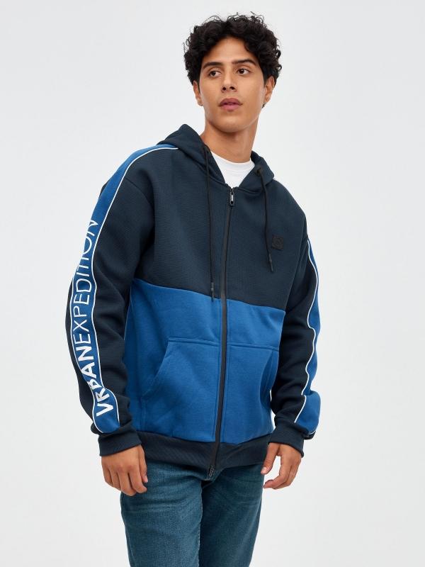 In side Sudadera de cremallera con texto