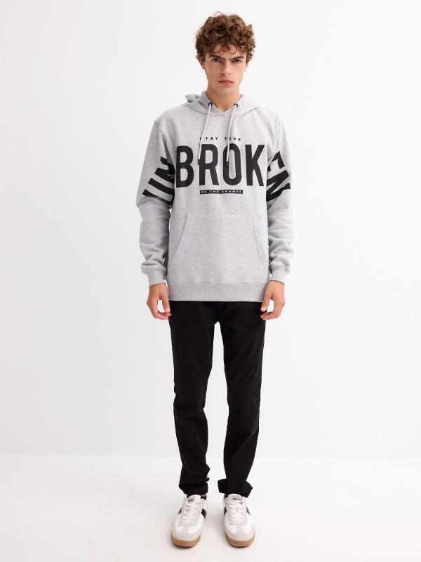 In Side Sudadera Gris Estampada