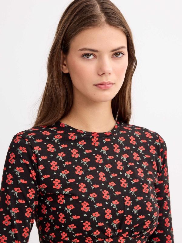 In Side Vestido Corto Combinado Estampado