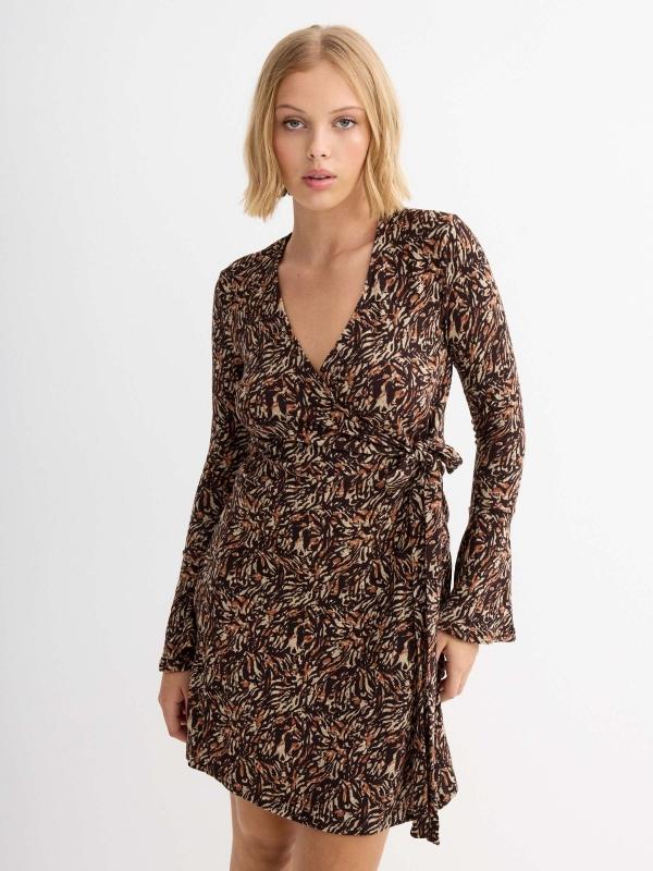 In side Vestido mini cruzado animal print