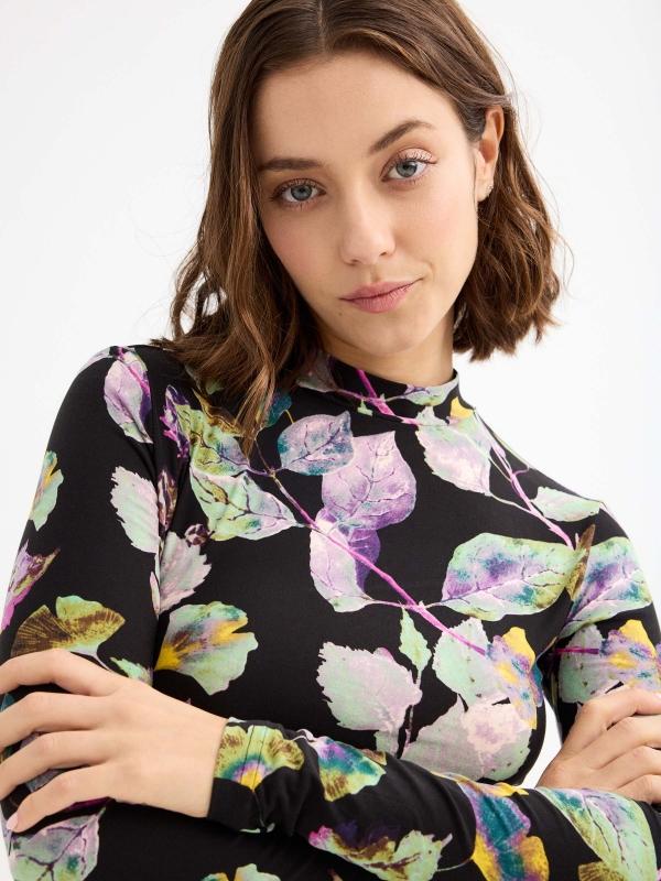 In Side Vestido Mini Fruncido Estampado Hojas