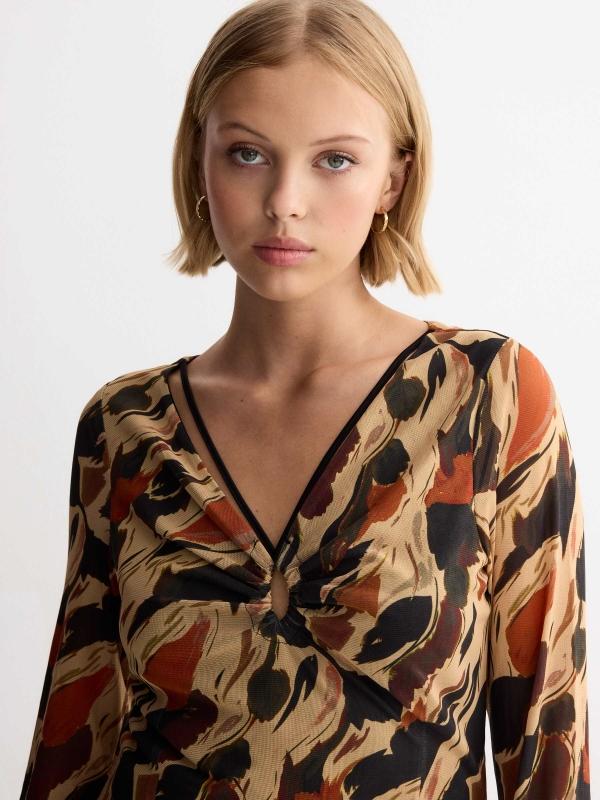 In Side Vestido Tul Estampado Escote Pico