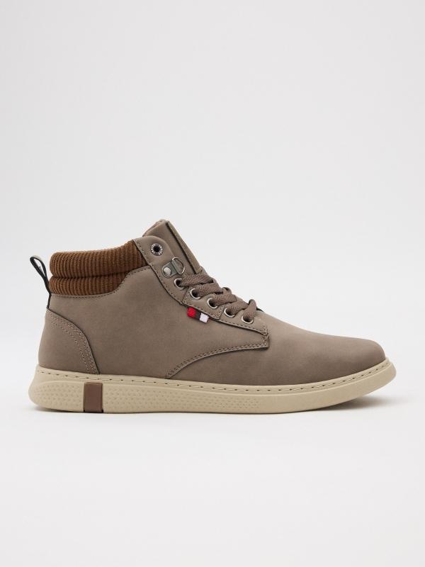 In side Zapatilla bota con cuello