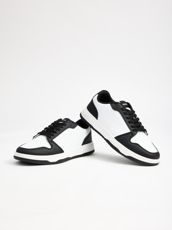 In Side Zapatilla Bota Deportiva Blanco Y Negro