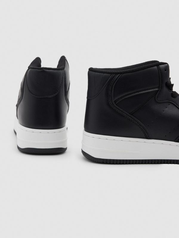 In Side Zapatilla Bota Deportiva Blanco Y Negro