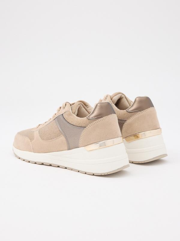 In Side Zapatilla Con Cuña Polipiel