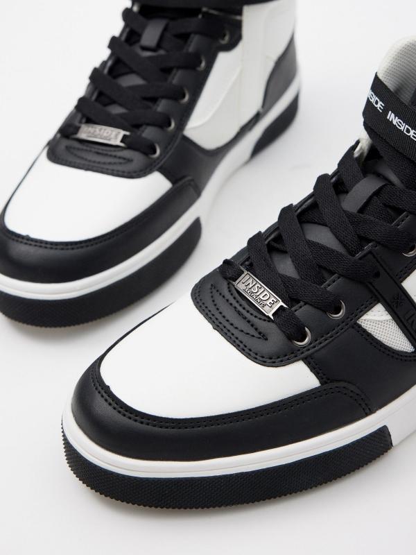 In Side Zapatilla Estilo Bota Con Cinta