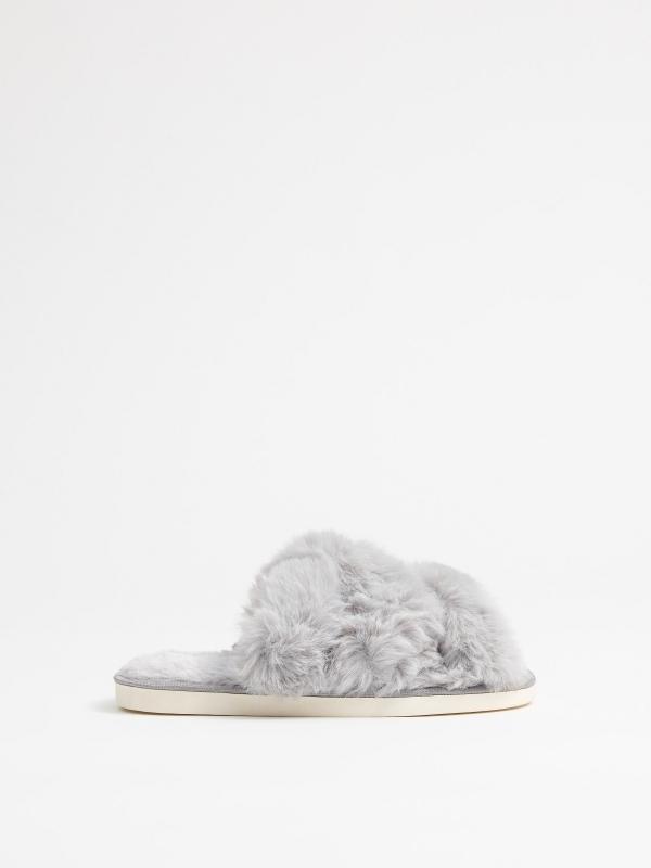 In side Zapatillas de casa trenzadas