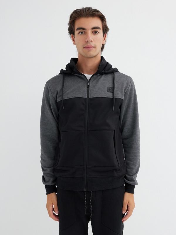 In side Sudadera manga larga con capucha color block