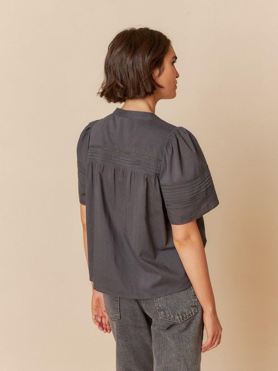 Indi & Cold BLUSA VOILE BORDADA