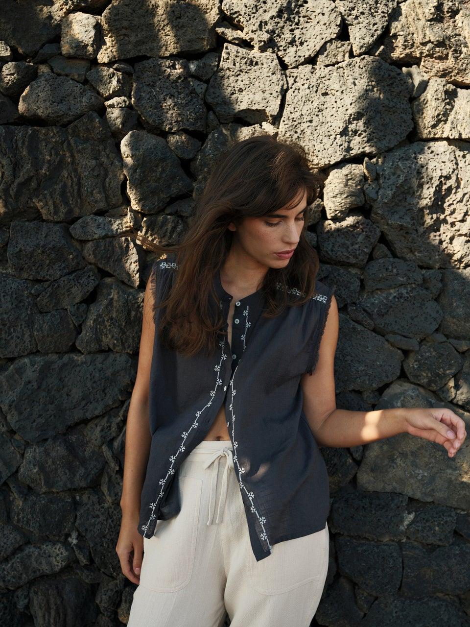 Indi & cold CAMISA BORDADOS PUNTO DE CRUZ