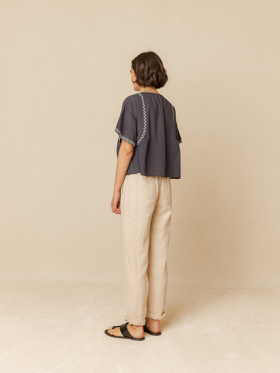 Indi & Cold CAMISA TRAPECIO BORDADA