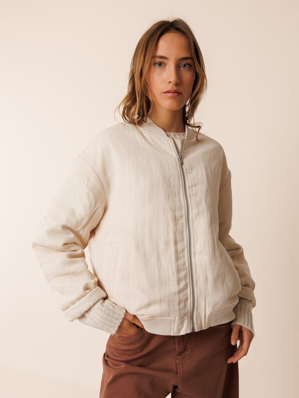 Indi & Cold CHAQUETA BOMBER SATINADA