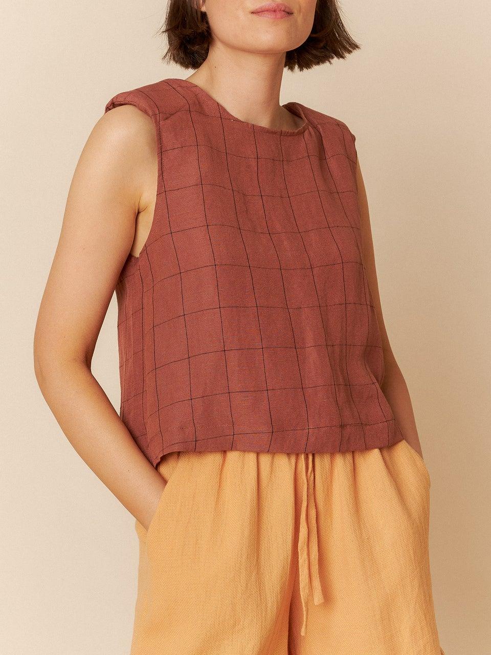 Indi & cold CROP TOP CUADRO VENTANA