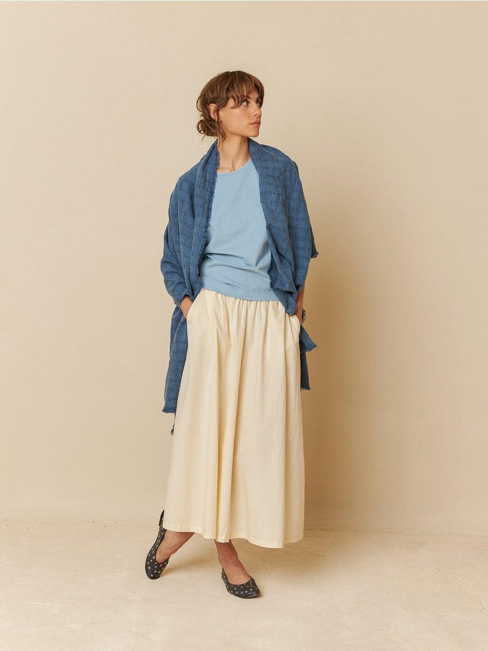 Indi & cold FULAR ACABADO DESFLECADO