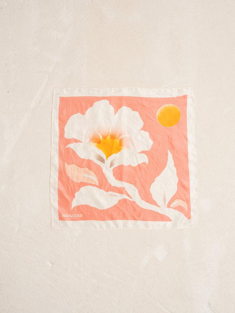 Indi & Cold PAÑUELO FLOR ROSA