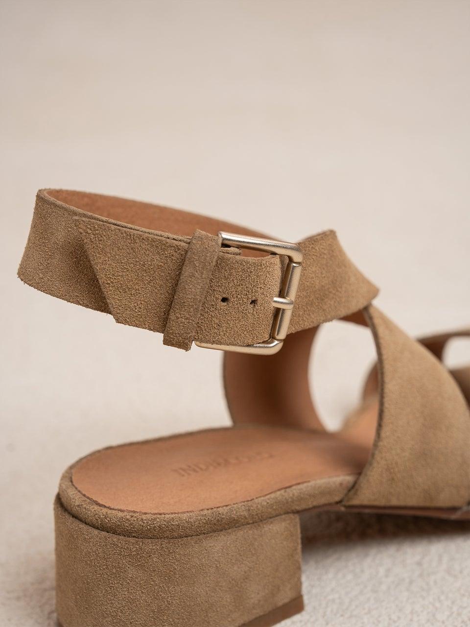 Indi & Cold SANDALIA CRUZADA SERRAJE