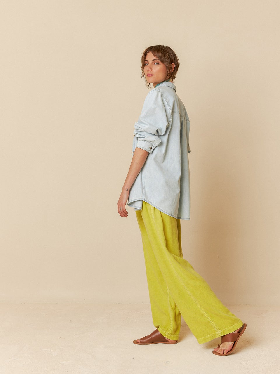 Indi & Cold SOBRECAMISA DENIM MASCULINA