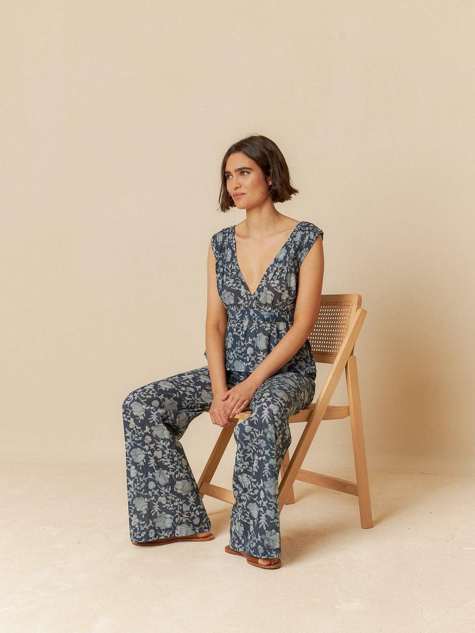 Indi & cold TOP DETALLES ENGOMADOS