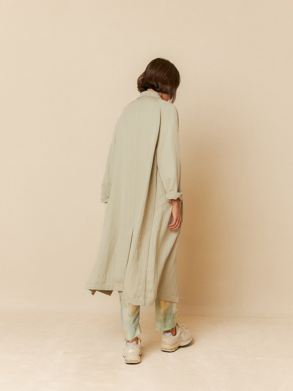 Indi & Cold TRENCH FLUÍDO SATINADO