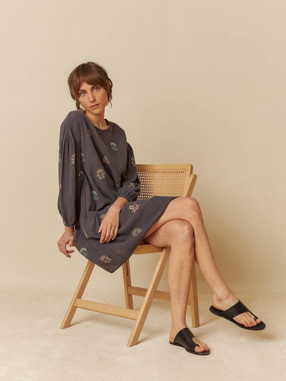 Indi & cold VESTIDO BORDADO MULTICOLOR