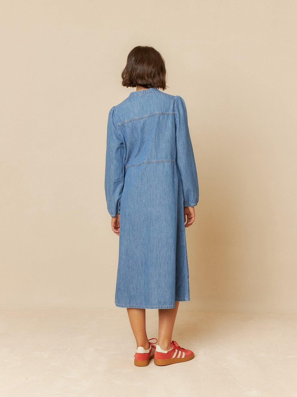 Indi & Cold VESTIDO DENIM LAVADO