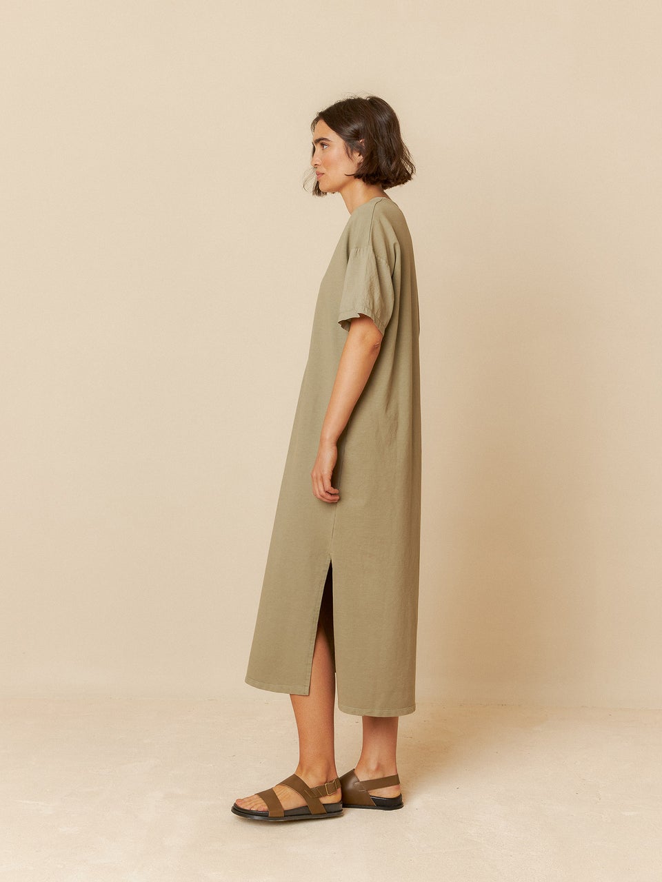 Indi & Cold VESTIDO FELPA ABERTURAS