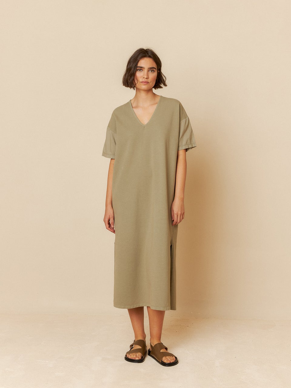 Indi & cold VESTIDO FELPA ABERTURAS