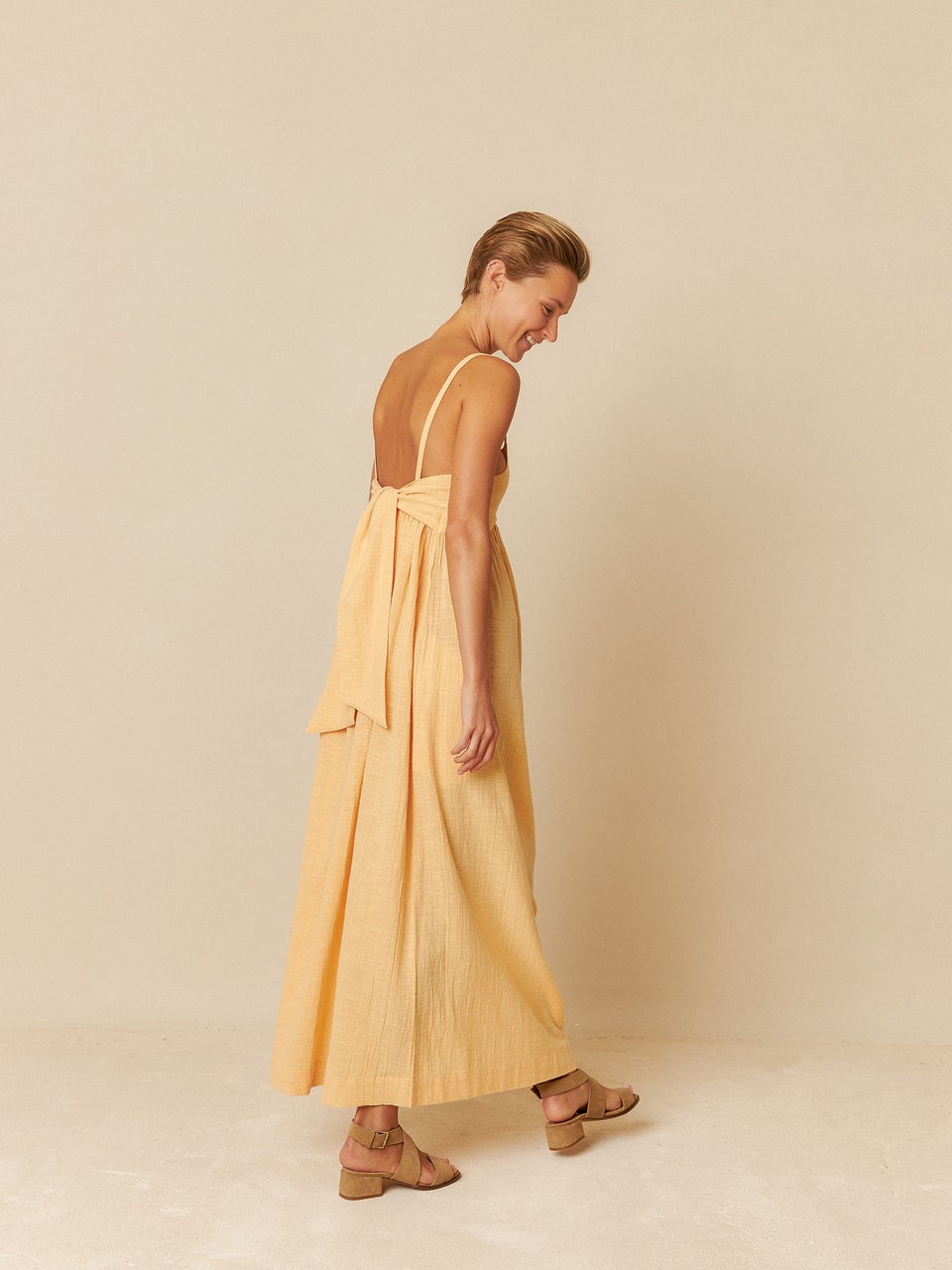 Indi & Cold VESTIDO MAXI TIRANTES