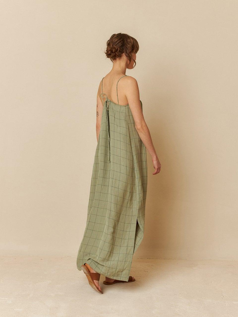 Indi & Cold VESTIDO MIDI TIRANTE