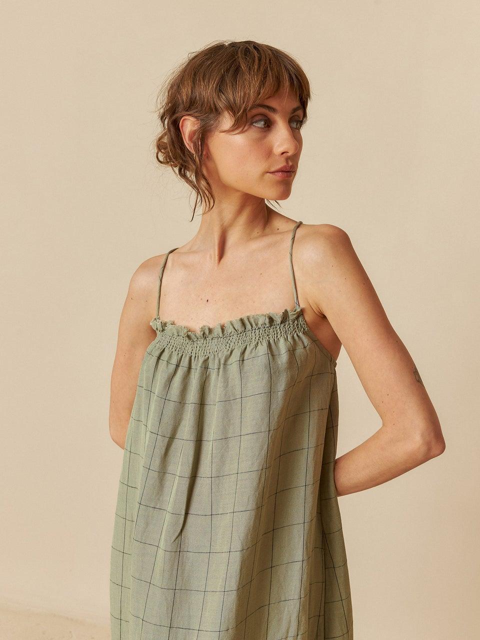 Indi & Cold VESTIDO MIDI TIRANTE